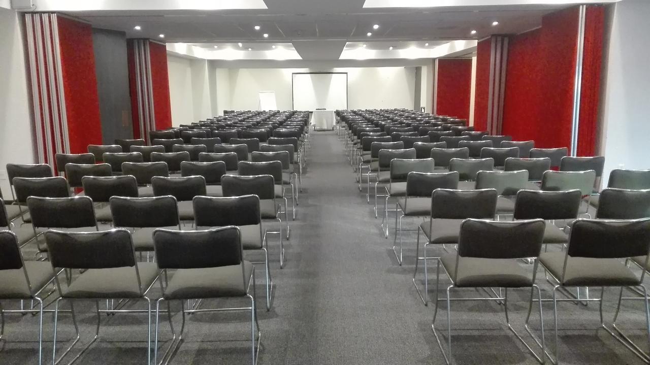 We Hotel Aeropuerto Kota Meksiko Bagian luar foto